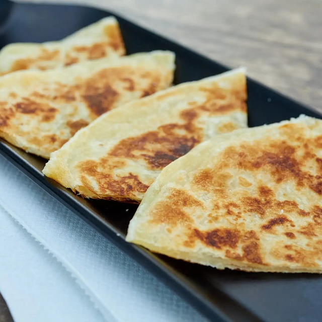 Only for Today! 5 Bread Sampler Plate for $9.95  if you get the BUY2GET1 promo.